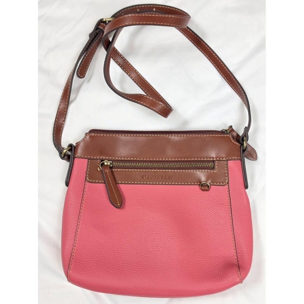 St Johns Bay Coral Pink Crossbody Bag Brown Trim Pebbled Purse Adjustable Strap